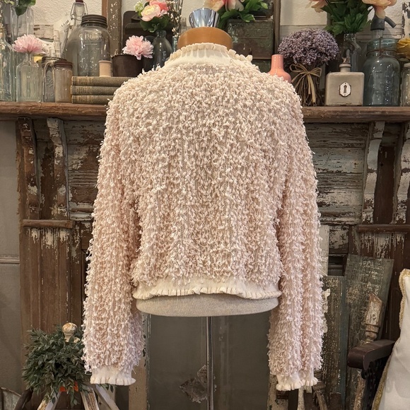 ZARA Fringed TASSEL Sweater Top | Textured Crochet Knit | Scalloped Detailing - Picture 3 of 10
